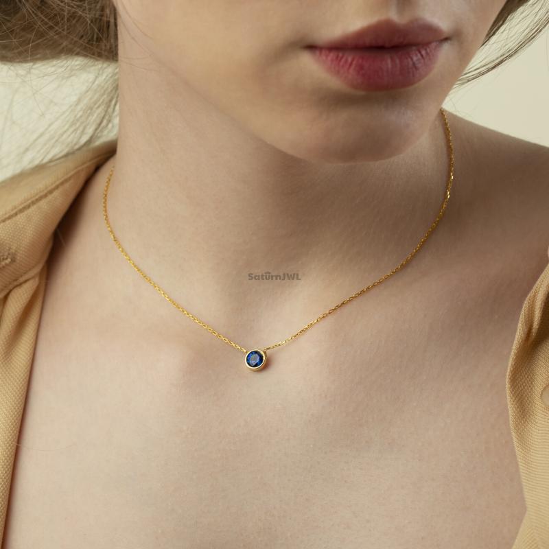 Kişiye Özel 925 Ayar Çift Yönlü Taşlı Kolye