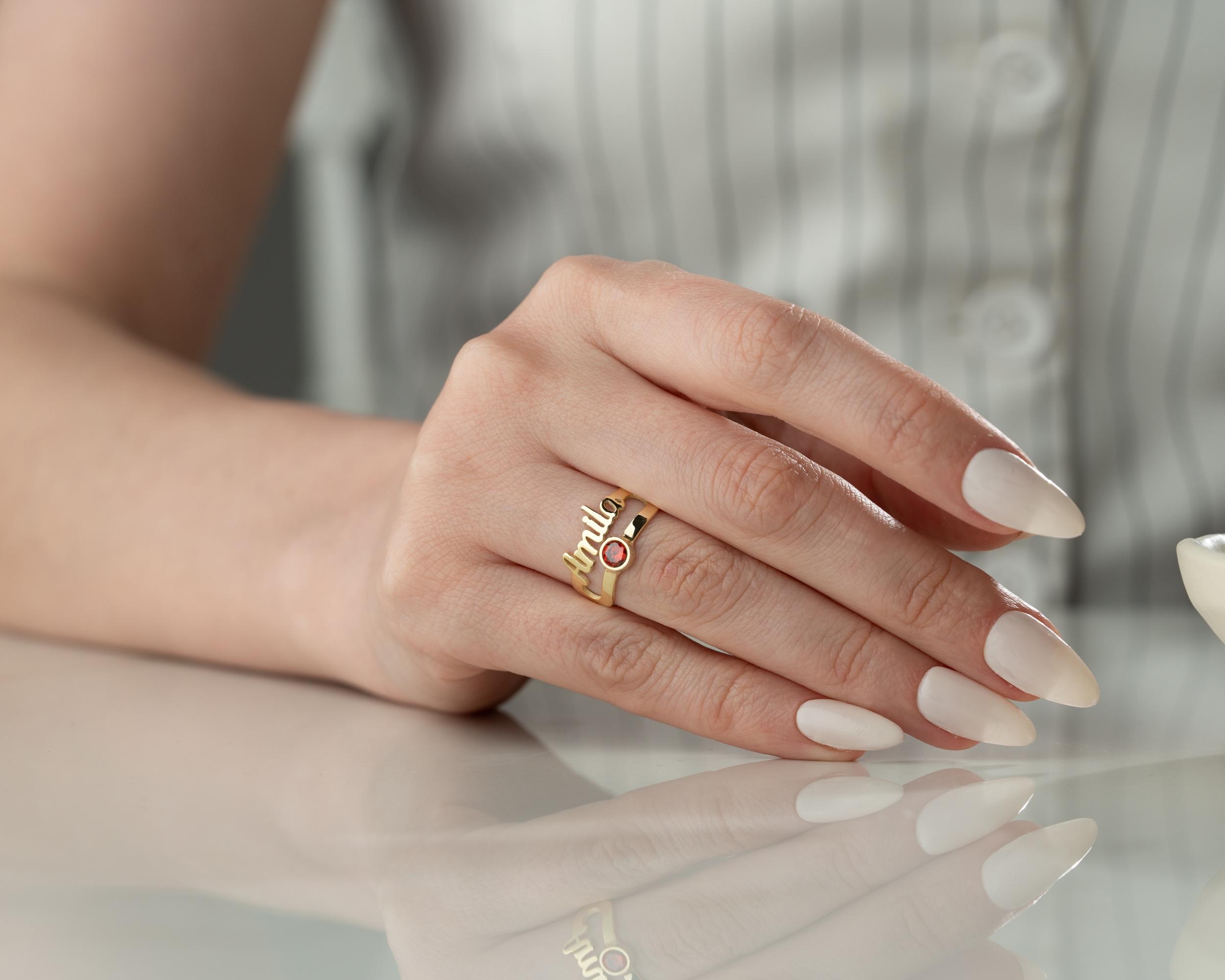 Kişiye Özel 925 Ayar Taşlı İsim Yüzük