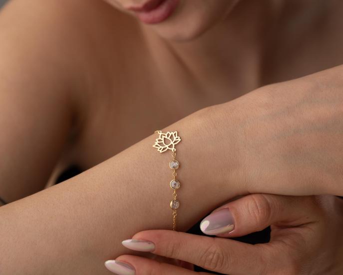 Kişiye Özel 925 Ayar Lotus ve Doğum Taşları Bileklik